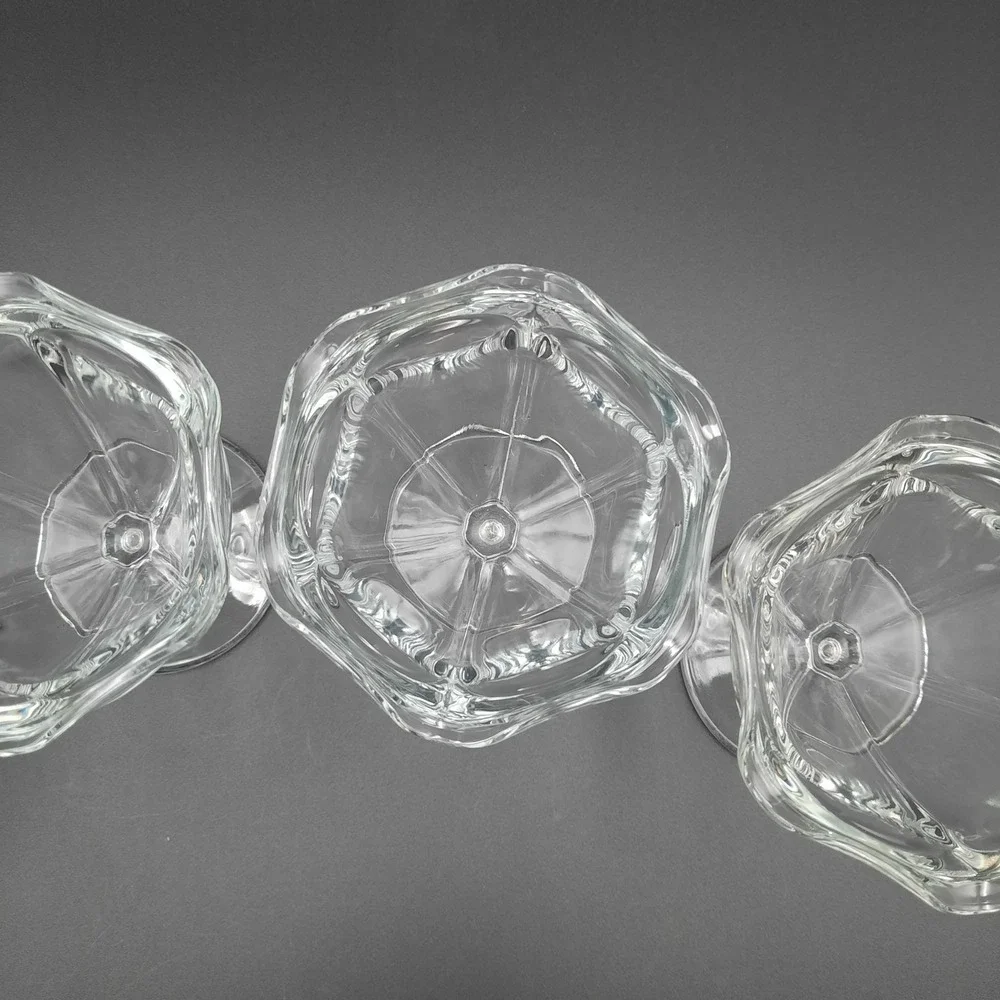 Vintage Crystal Dessert Dishes – Scalloped Pedestal Cups Glow Under‎ UV Light
